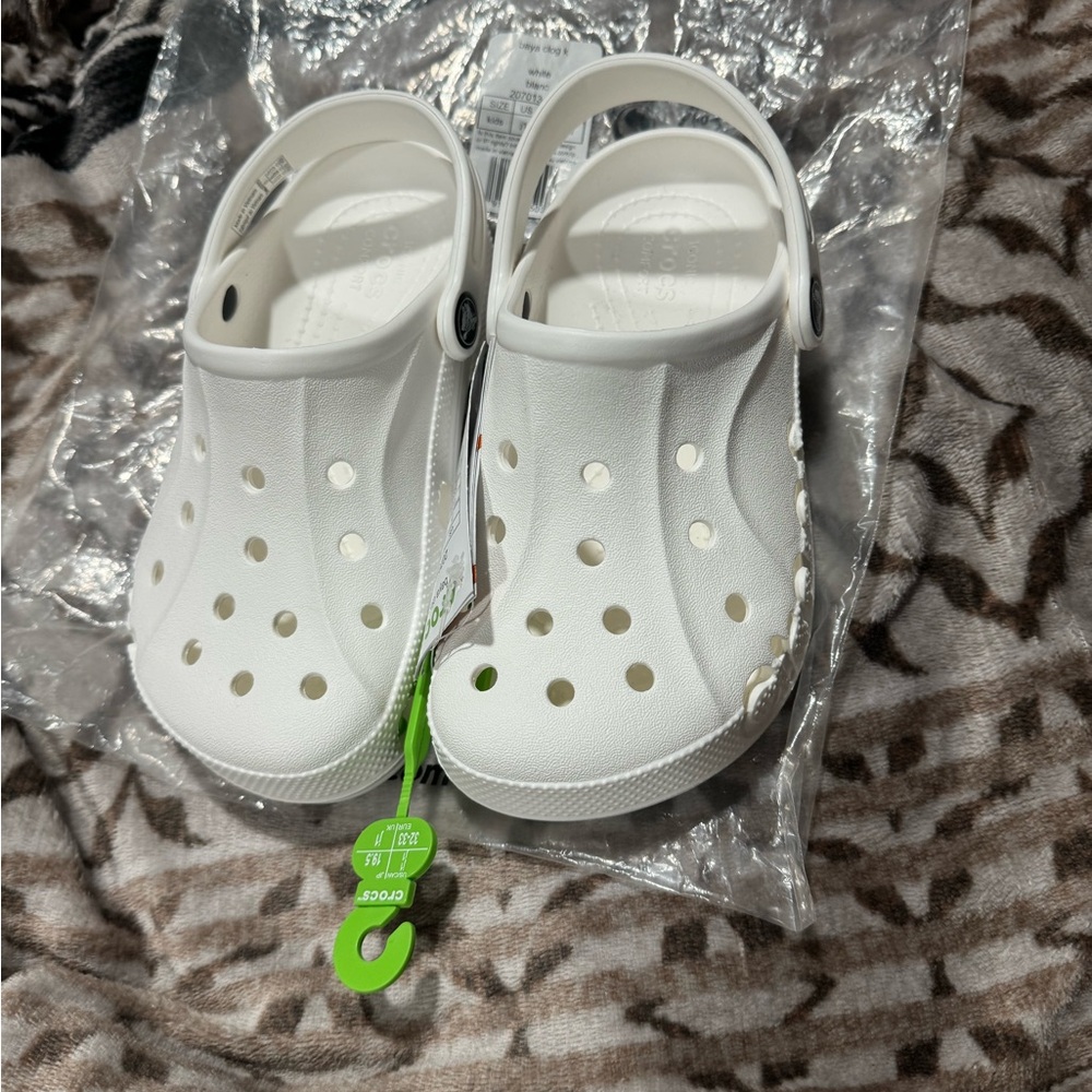 Crocs - Picture 2 of 2